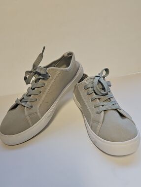 Ardene Sage Grey Canvas Low-Top Sneakers